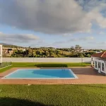 Apartament Guestready - Cosy With Pool