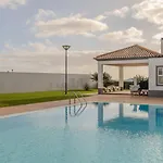 Guestready - Cosy With Pool Ponta Delgada