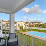 Appartement Guestready - Cosy With Pool *
