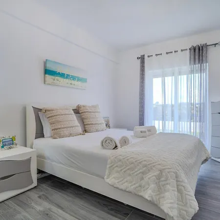 Guestready - Cosy With Pool Apartament Ponta Delgada