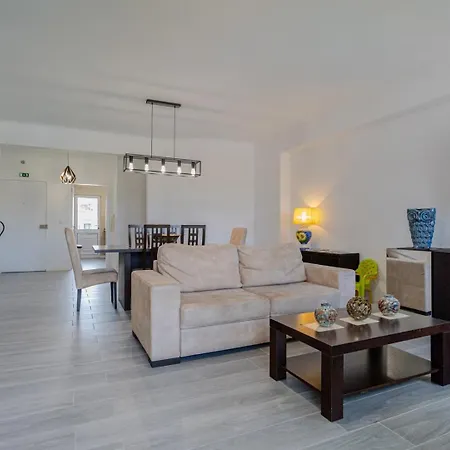 Apartament Guestready - Cosy With Pool *