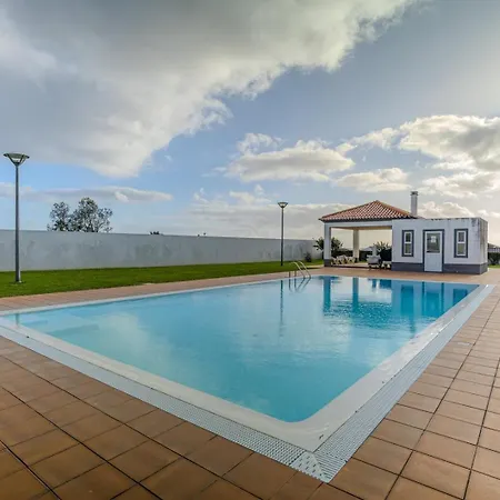 Guestready - Cosy With Pool * Ponta Delgada