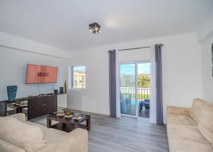 Guestready - Cosy With Pool Διαμέρισμα Πόντα Ντελγκάντα